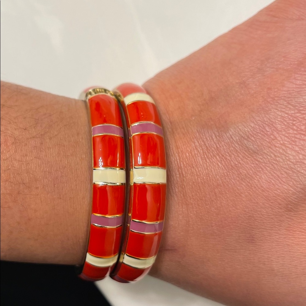Bracelets - Picture 4 of 5